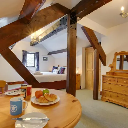 Plush In Grasmere District Near Grasmere Lake Ambleside
